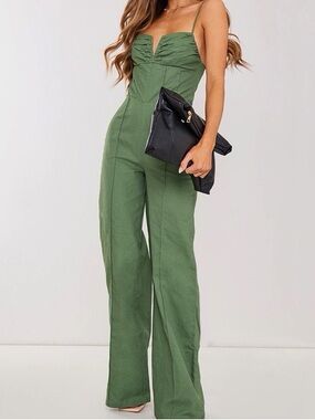PrettyLittleThing Olive Green Wide-Leg Jumpsuit with Sweetheart Neck